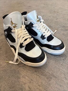 Nike Air Jordan 4 Retros